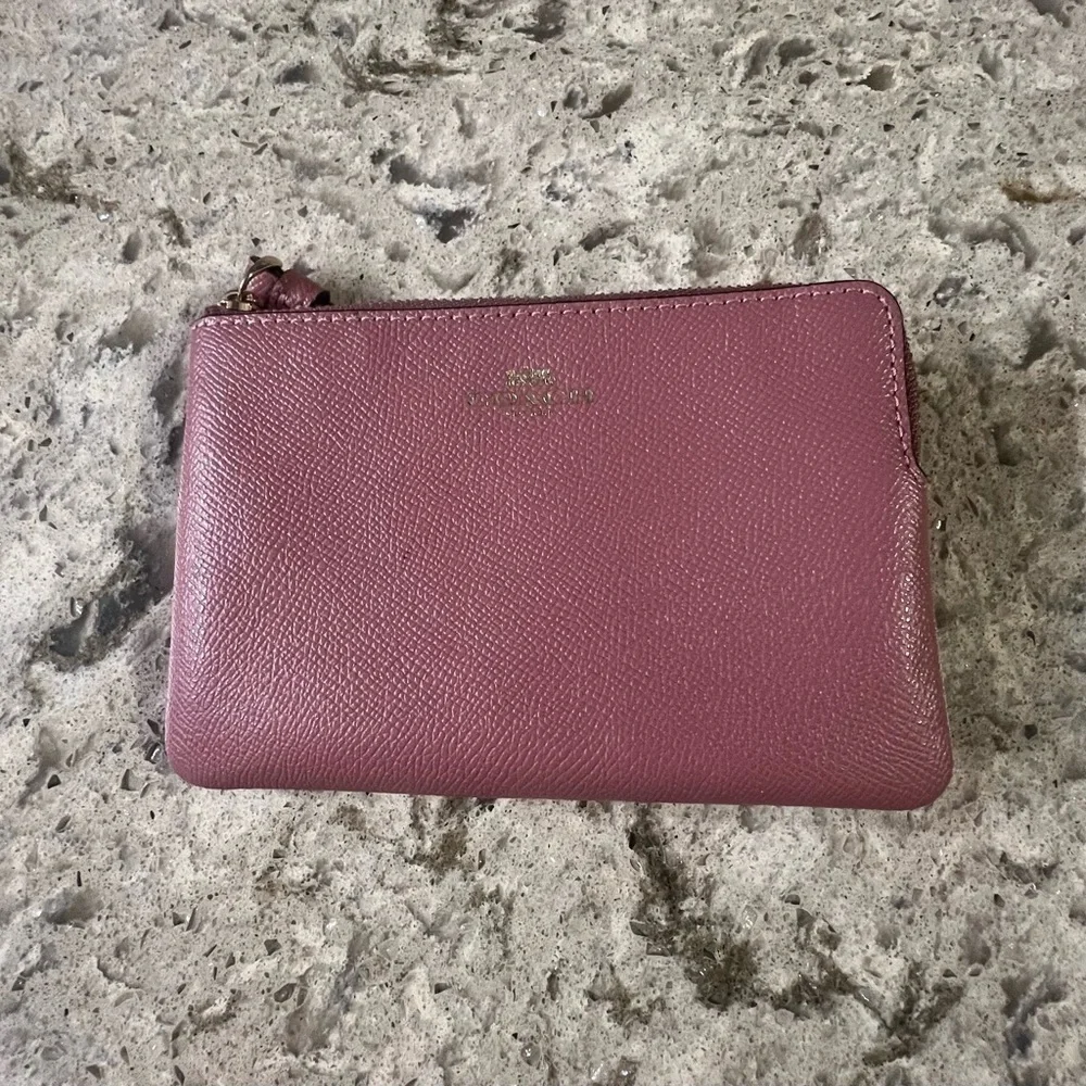 Coach Pink Leather Women's Bag